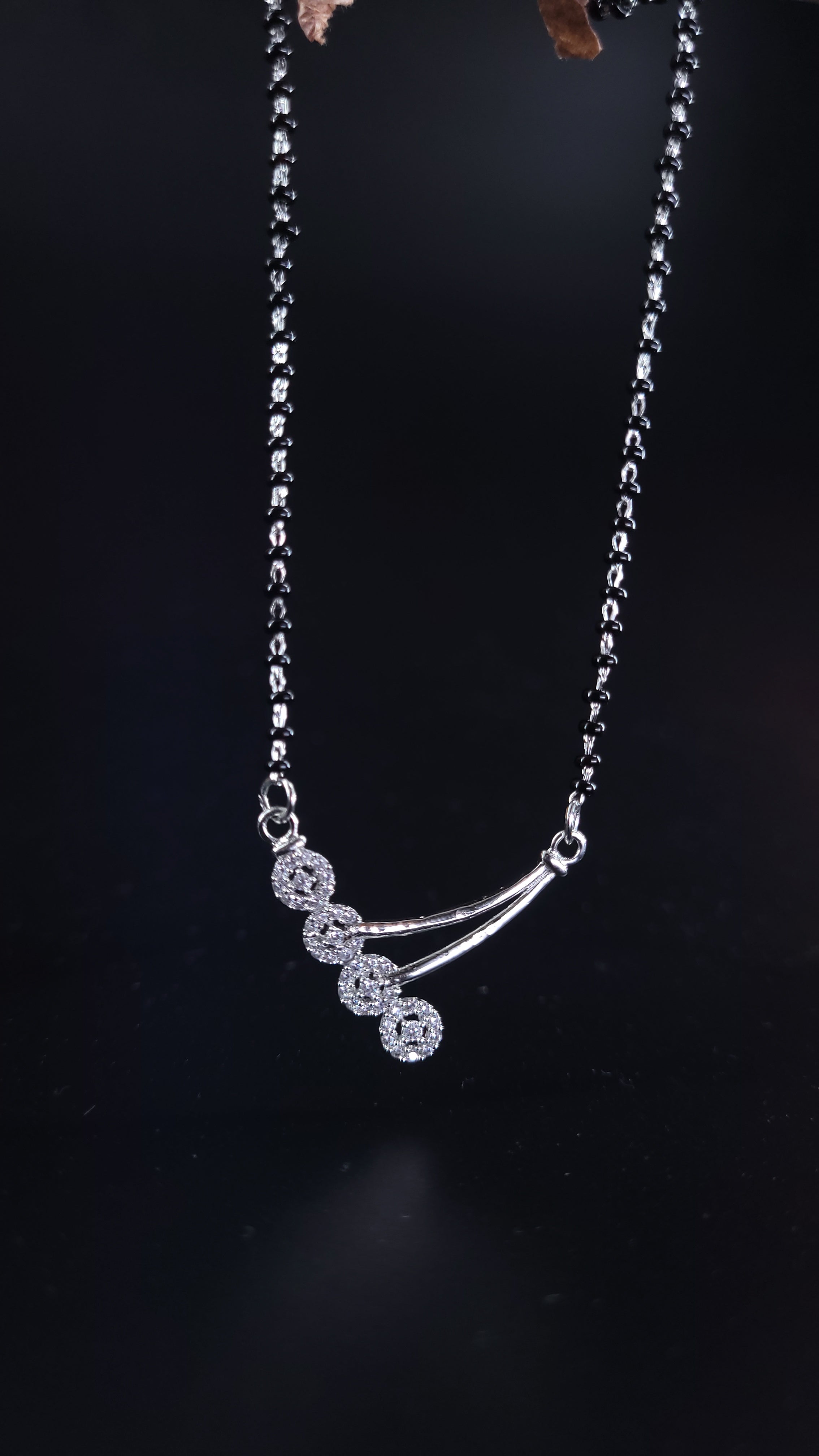 FANCY MANGALSUTRA DESIGN WITH PENDANT