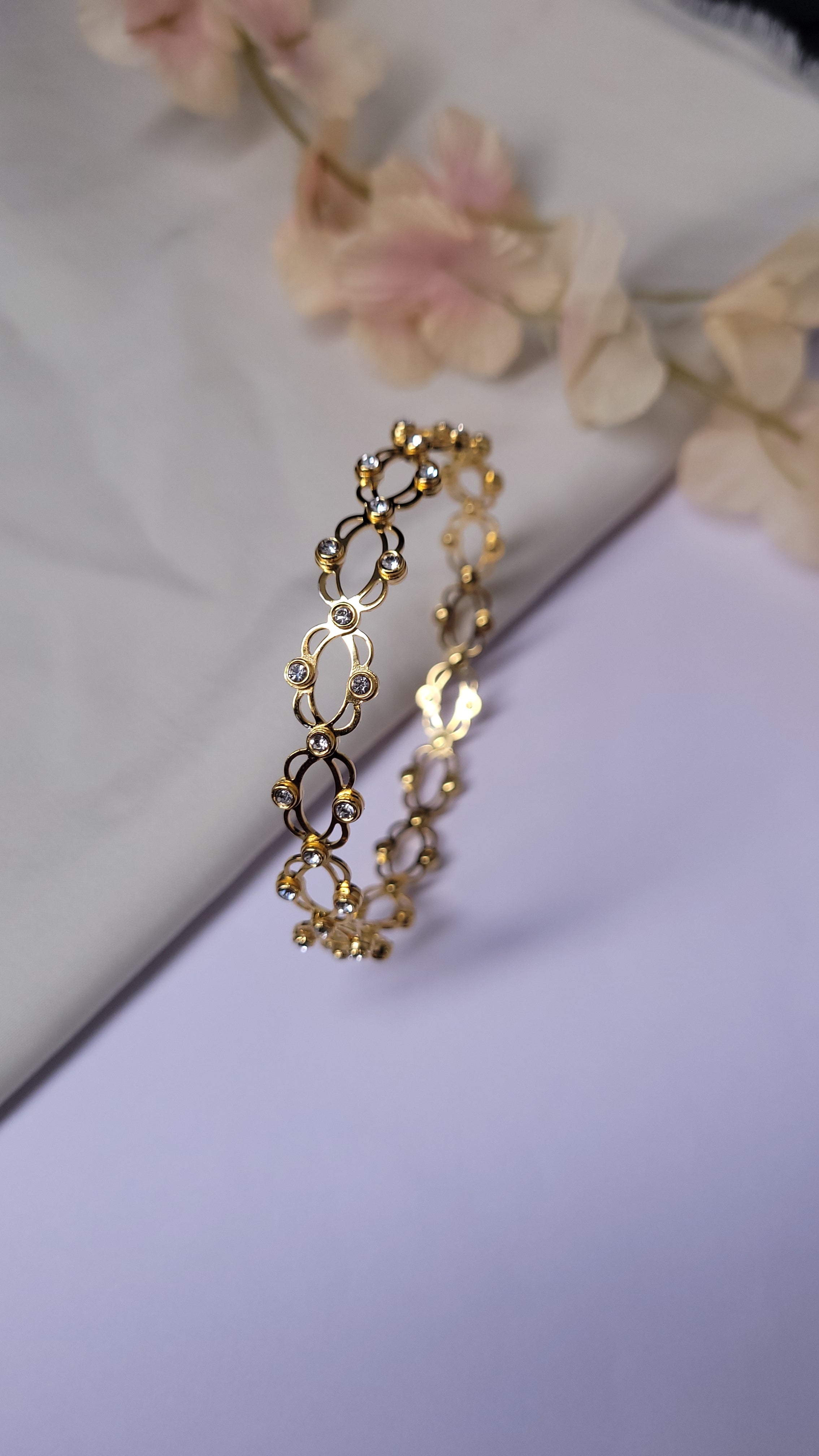 CELESTIA RING-CUM-BRACELET YELLOW GOLD