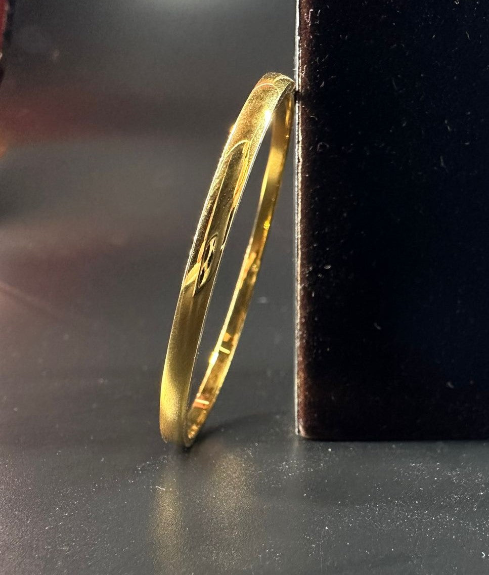ULTIMATE PLAIN KADA IN GOLD FINISH