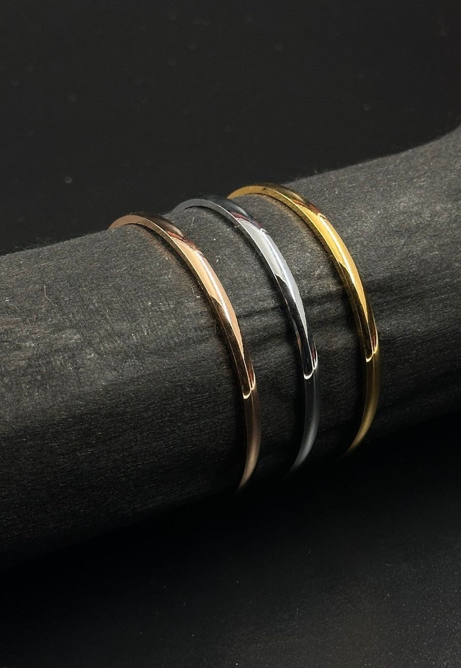 ULTIMATE PLAIN KADA IN SILVER FINISH